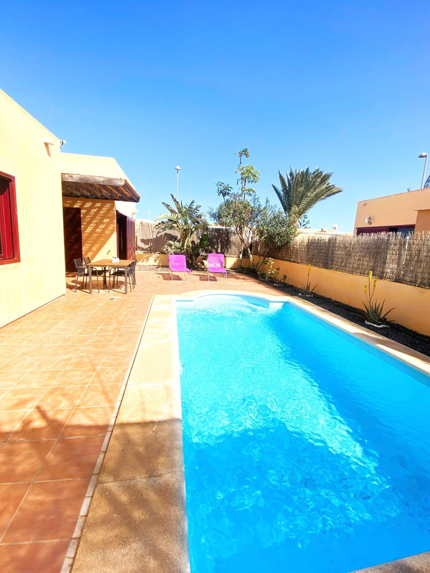 Villa Marlau Con Piscina Privada La Oliva Exterior foto